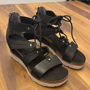Black OTBT Wedged Sandal